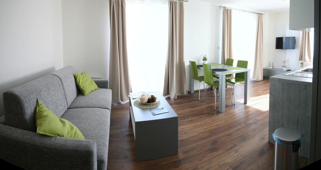 Apartmany Apollon Resort Lednice Exteriör bild